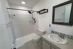 411 NW 100th Pl, Pembroke Pines, FL 33024 - Photo 19