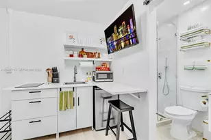 1451 NW 31st St, Miami, FL 33142 - Photo 5