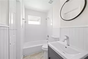 10521 SW 184th St, Cutler Bay, FL 33157 - Photo 13