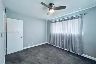 2300 Park Ln, Hollywood, FL 33021 - Photo 25