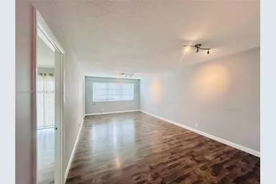 2300 Park Ln #201, Hollywood, FL 33021 - Photo 1