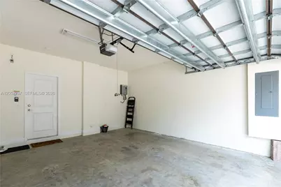 4623 NW 83rd Pkwy, Doral, FL 33166 - Photo 37