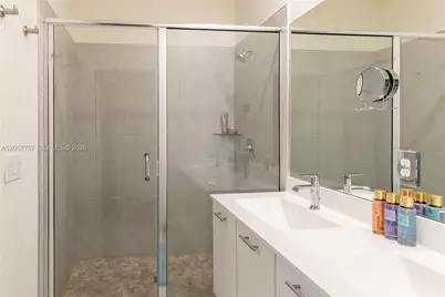 4623 NW 83rd Pkwy, Doral, FL 33166 - Photo 29