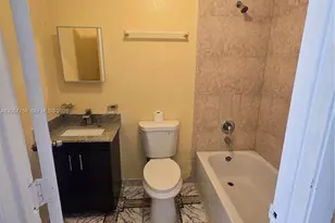 311 NW 97th St, Miami, FL 33150 - Photo 9