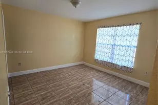 311 NW 97th St, Miami, FL 33150 - Photo 5
