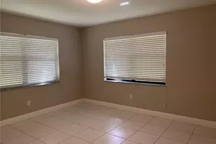 7965 SW 86th St, Miami, FL 33143 - Photo 9