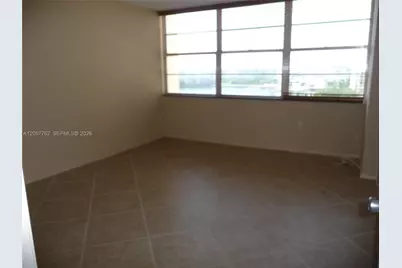18071 Biscayne Blvd #603, Aventura, FL 33160 - Photo 11