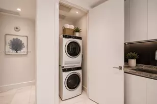 700 NE 26th Terrace, Miami, FL 33137 - Photo 11