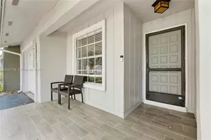 5550 S Lakewood Cir S, Margate, FL 33063 - Photo 15
