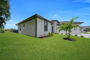 824 SW 15th St, Other City - In The State Of Florida, FL 33991 - Photo 3