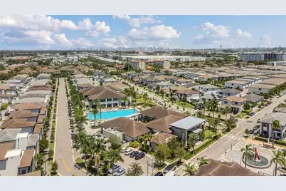 4733 NW 83rd Pkwy, Doral, FL 33166 - Photo 41