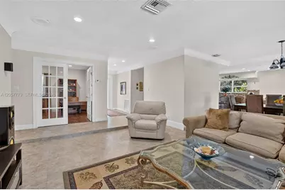 731 NW 4th Ct, Boca Raton, FL 33432 - Photo 11