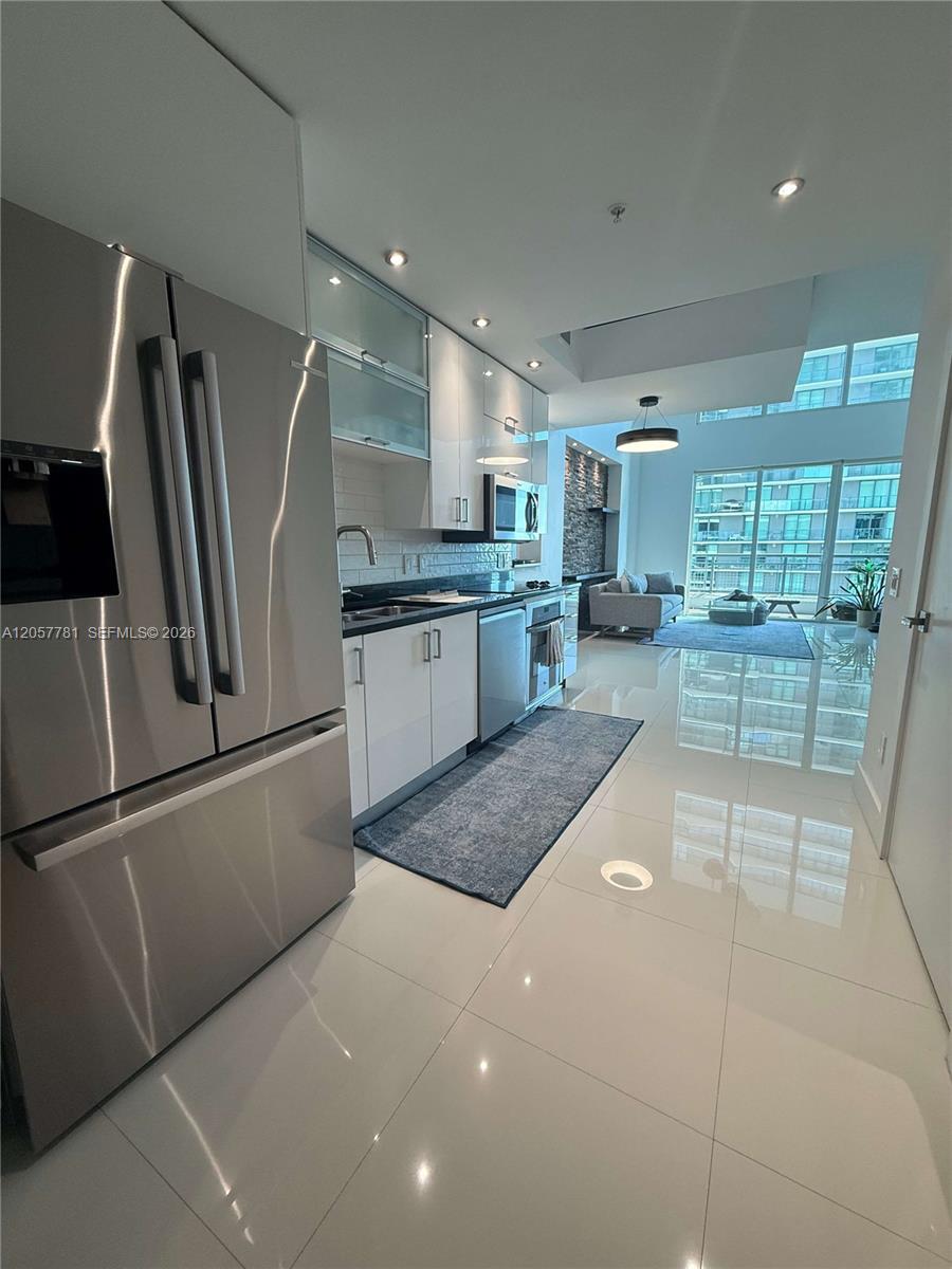 60 SW 13th St #3808 - 60 SW 13th St #3808, Miami, FL 33130 Luxury Property | Jose Angel Pina