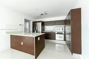 1900 N Bayshore Dr, Miami, FL 33132 - Photo 7