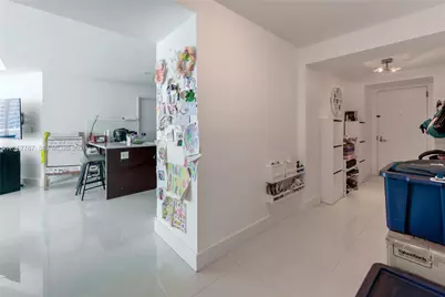 1900 N Bayshore Dr #3612, Miami, FL 33132 - Photo 13