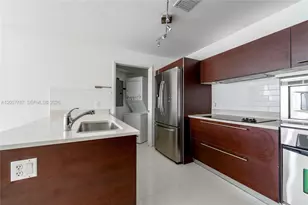 1900 N Bayshore Dr, Miami, FL 33132 - Photo 15