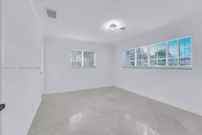 2005 N 36th Ave, Hollywood, FL 33021 - Photo 13