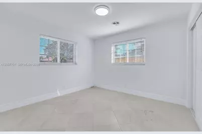 2005 N 36th Ave, Hollywood, FL 33021 - Photo 17