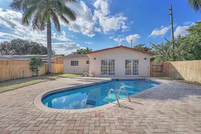 2005 N 36th Ave, Hollywood, FL 33021 - Photo 21