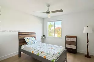 1920 NW 182nd Terrace, Pembroke Pines, FL 33029 - Photo 7