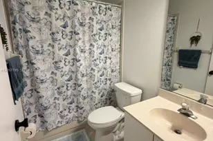 1920 NW 182nd Terrace, Pembroke Pines, FL 33029 - Photo 11
