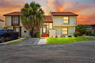 501 NW 98th Ct, Miami, FL 33172 - Photo 1