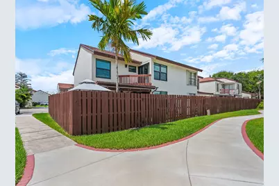 501 NW 98th Ct #501, Miami, FL 33172 - Photo 37
