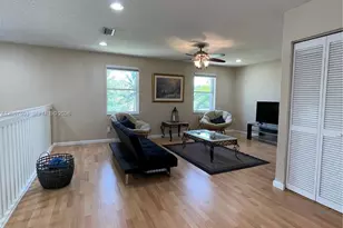 340 SW 167th Ave, Pembroke Pines, FL 33027 - Photo 19