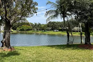 340 SW 167th Ave, Pembroke Pines, FL 33027 - Photo 39