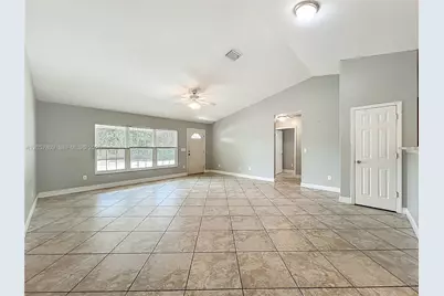 608 Masters Ave, Wildwood, FL 34785 - Photo 5