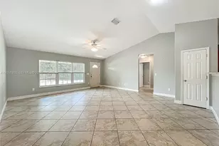 608 Masters Ave, Wildwood, FL 34785 - Photo 5