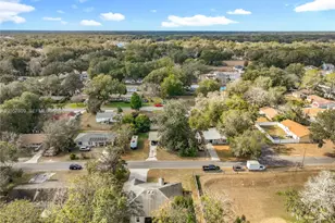 608 Masters Ave, Wildwood, FL 34785 - Photo 41