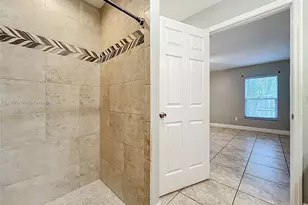 608 Masters Ave, Wildwood, FL 34785 - Photo 25