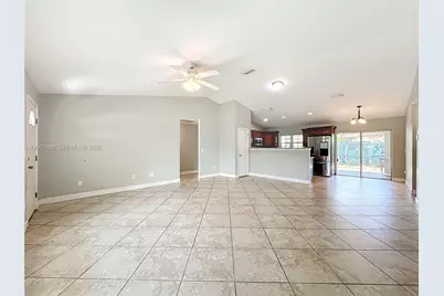 608 Masters Ave, Wildwood, FL 34785 - Photo 3