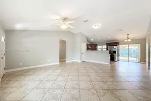 608 Masters Ave, Wildwood, FL 34785 - Photo 3