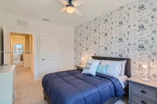 259 SW 169th Ln, Pembroke Pines, FL 33027 - Photo 15