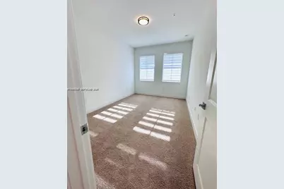 259 SW 169th Ln #259, Pembroke Pines, FL 33027 - Photo 29