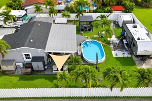 117 SW 6th St, Hallandale Beach, FL 33009 - Photo 3