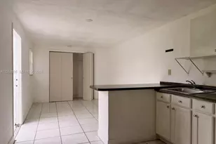 9815 SW 51st Terrace, Miami, FL 33165 - Photo 3