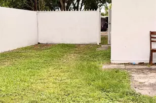 9815 SW 51st Terrace, Miami, FL 33165 - Photo 9