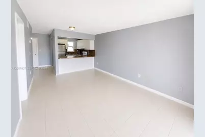 2400 NW 16th St Rd #407, Miami, FL 33125 - Photo 3