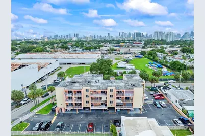 2400 NW 16th St Rd #407, Miami, FL 33125 - Photo 37