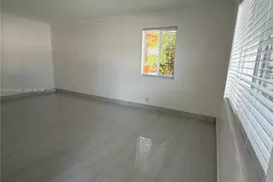 1816 NW 25th Terrace, Fort Lauderdale, FL 33311 - Photo 5