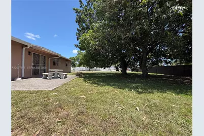 3202 NW 182nd St, Miami Gardens, FL 33056 - Photo 7