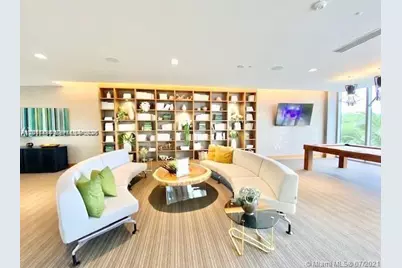 16385 Biscayne Blvd #702, North Miami Beach, FL 33160 - Photo 31