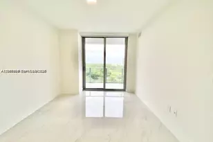 16385 Biscayne Blvd, North Miami Beach, FL 33160 - Photo 23