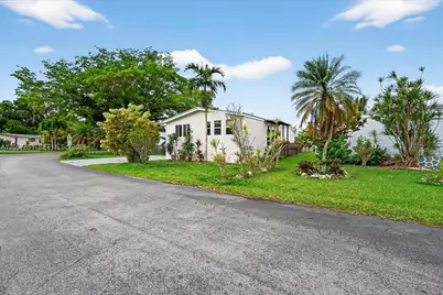 35250 SW 177th Ct #190, Homestead, FL 33034 - Photo 3