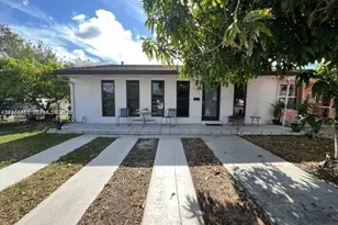 13002 SW 48th St, Miami, FL 33175 - Photo 1