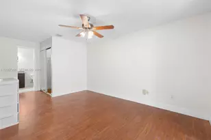 7144 Sportsmans Dr, North Lauderdale, FL 33068 - Photo 11