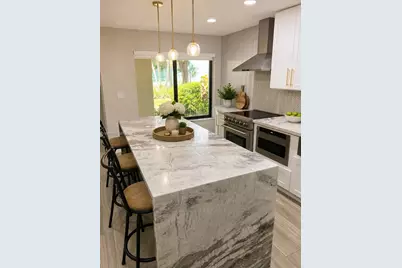 958 Mockingbird Ln #508, Plantation, FL 33324 - Photo 5